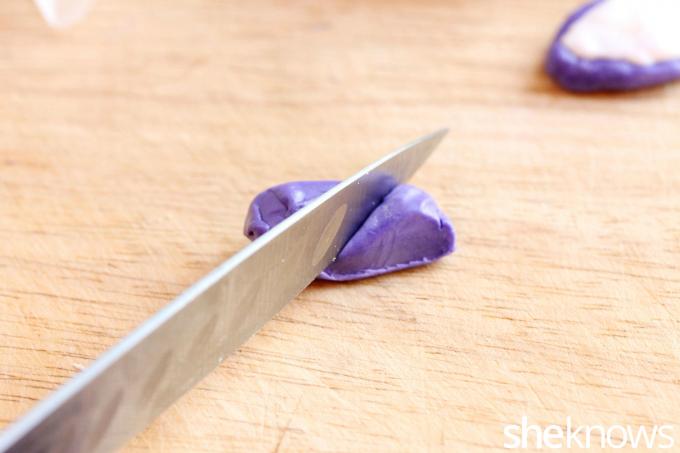 cut-purple-taffy-for-cookie