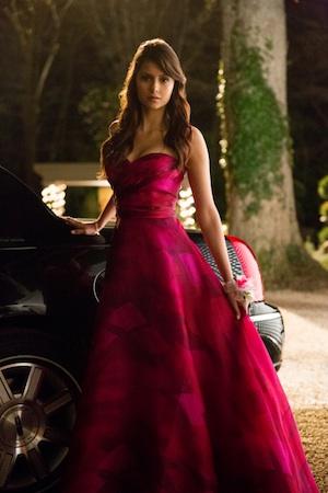 Elena beim Abschlussball in The Vampire Diaries