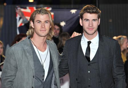  Chris Hemsworth i Liam Hemsworth