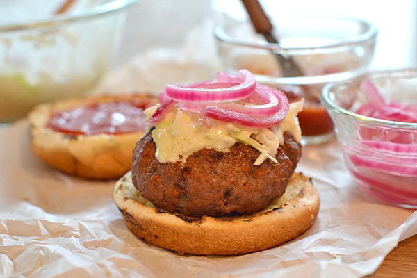 Karstā suņa burgers