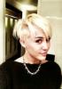 Mileyjeva drastična frizura dobi svoj Twitter račun - SheKnows