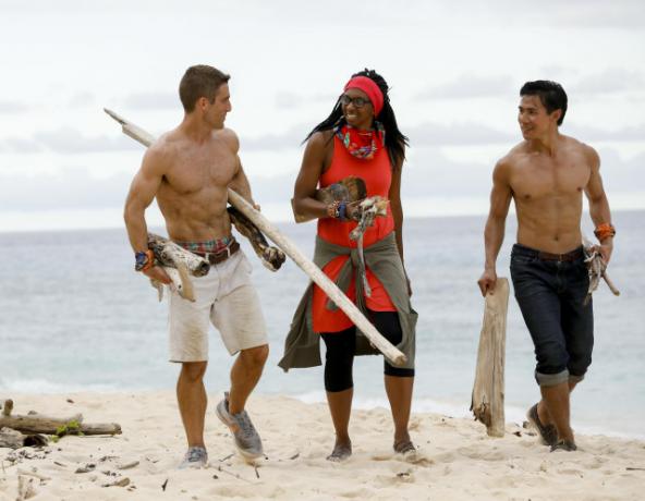 Brendan Shapiro, Laurel Johnson et James Lim dans Survivor: Ghost Island