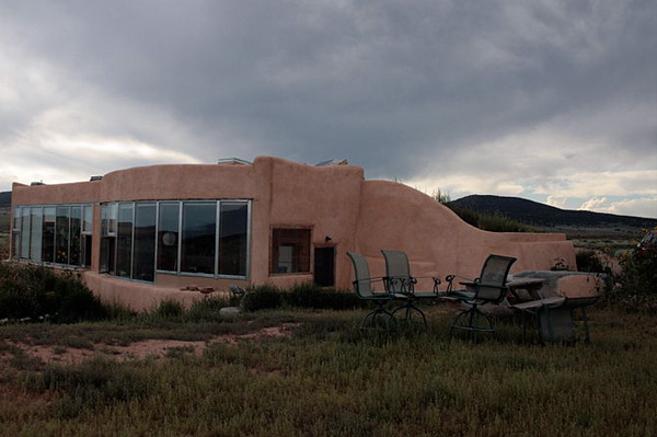 Earthships