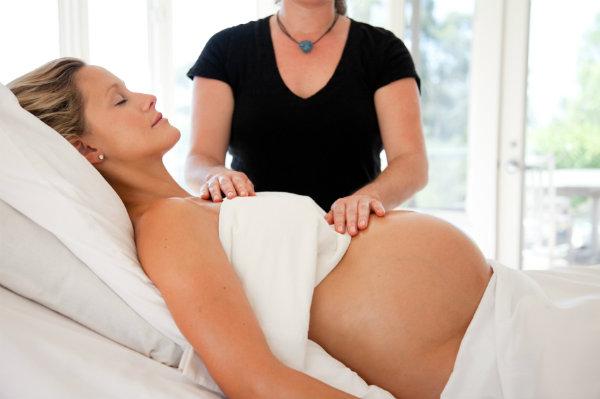 Porodní asistentka