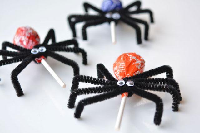 Nejlepší podzimní řemesla pro děti: Sladcí pavouci