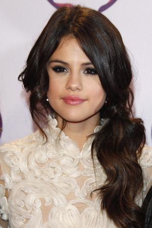 Ο stalker της Selena Gomez επέστρεψε στη φυλακή