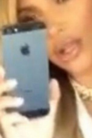 Kim Kardashian iPhone 5s