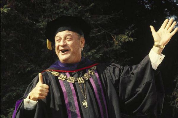 Rodney Dangerfield je igral Thornton Melon v Back to School