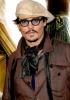 Johnny Depp & Vanessa Paradis는 "슬프고 별도의 삶을 산다 - SheKnows