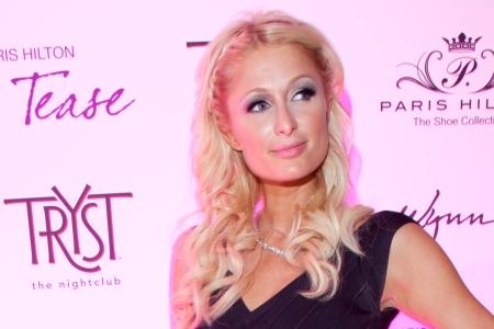 Paris Hilton ute i Vegas, timer før hennes antatte arrestasjon