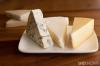 כיצד ליצור לוח גבינת חג - SheKnows