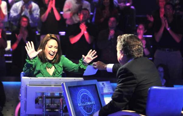 פטרישיה היטון זוכה במזומן עבור צדקה ב- Who Wants to Be A Millionaire?