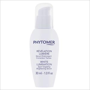 „Phytomer White Lumination Spot Correction“ šviesinantis serumas 