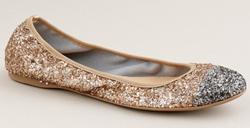 Pilihan kami: Balet balet gemerlap dalam emas (J. Kru, $135).