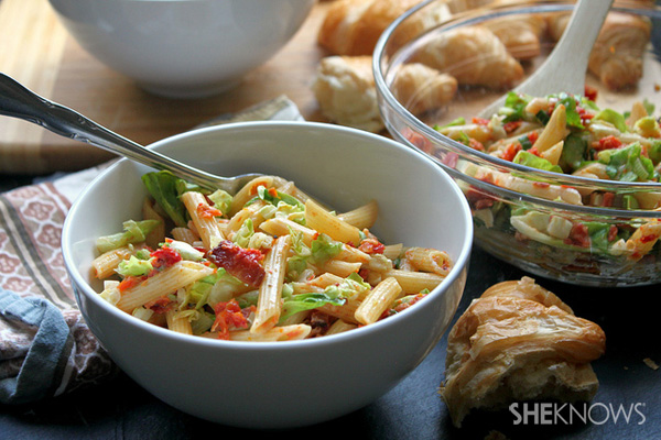 Ensalada de pasta BLT