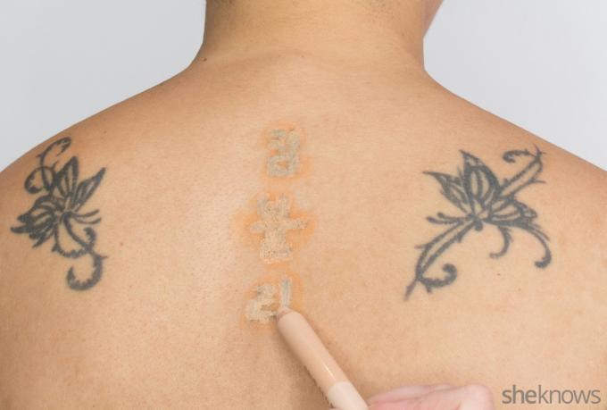 Zataškavanje tetovaža vlastitim rukama Korak 4: