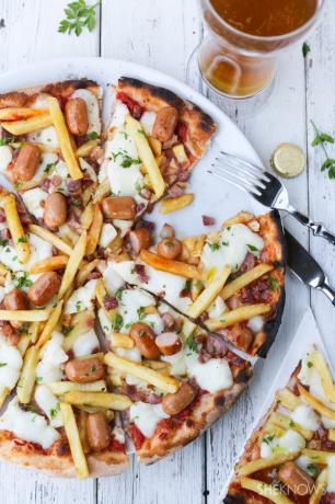  Pommes Frites, Hotdogs & alles was man sich auf einer Pizza wünscht 
