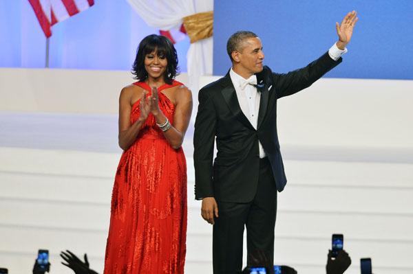 Prezidents Obama atzīst, ka pārstājis smēķēt Mišela Obama