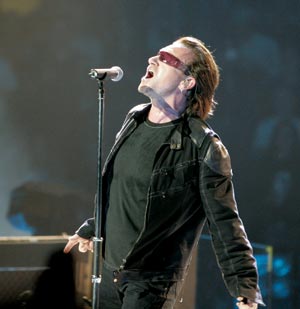 U2 Bono im Konzert