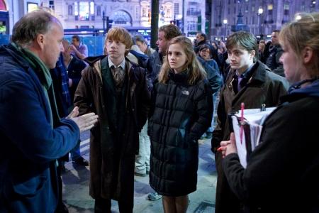 Režiser filma Death Hallowy David Yates dirigira igralsko zasedbo