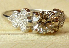 Vintage szirom gyémánt gyűrű