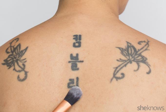 DIY Tattoo cover up Krok:
