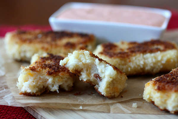 croqueta de patatas con queso y tocino