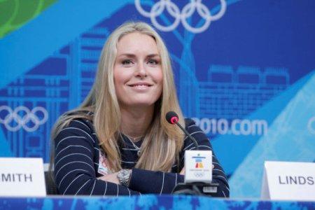 Leslie Vonn verheerlijkt de pers na het winnen van haar gouden medaille