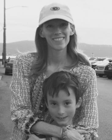 Tracy White met haar zoon