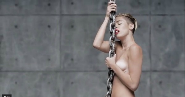 Miley Cryus boulet de démolition