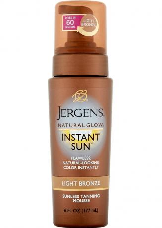 A legjobb 20 dollár alatti drogériás önbarnítók: Jergens Natural Glow Instant Sun Tanning Mousse | Nyári bőrápolás
