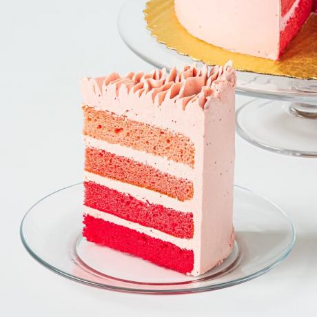 Martha Stewart jordgubbsombre tårta på Goldbelly