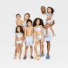 Achetez les maillots de bain familiaux assortis les plus mignons chez Target - SheKnows