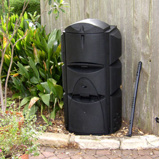 Earthmaker Aerobic Composter