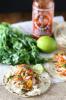 29 receptů na zpestření jídla naplněných Srirachou-SheKnows