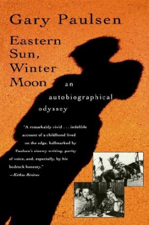 Sole d'Oriente, Luna d'inverno: un'odissea autobiografica