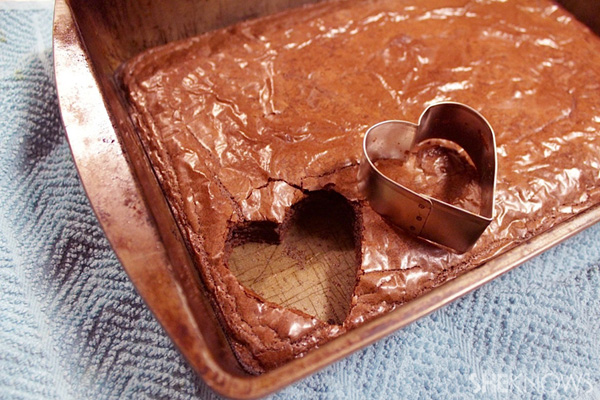 Przepis na pudełeczka na czekoladki w kształcie serca -- piecz