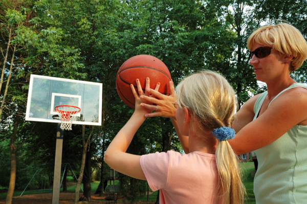 Anya és kosárlabdaedző