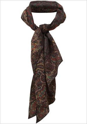 Paisley šátek (90 dolarů) 